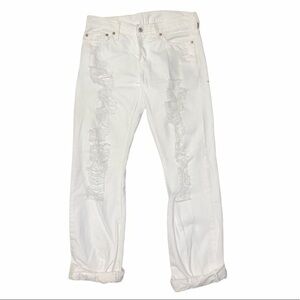 Ripped Levi jeans size 26